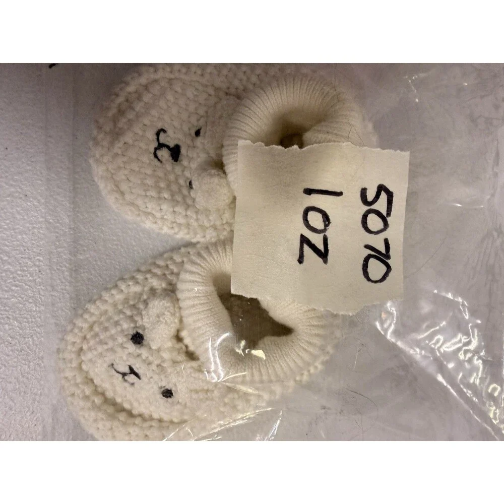 White Bear Knit Newborn Sock Booties Adorable Unisex Baby 0-3 Months